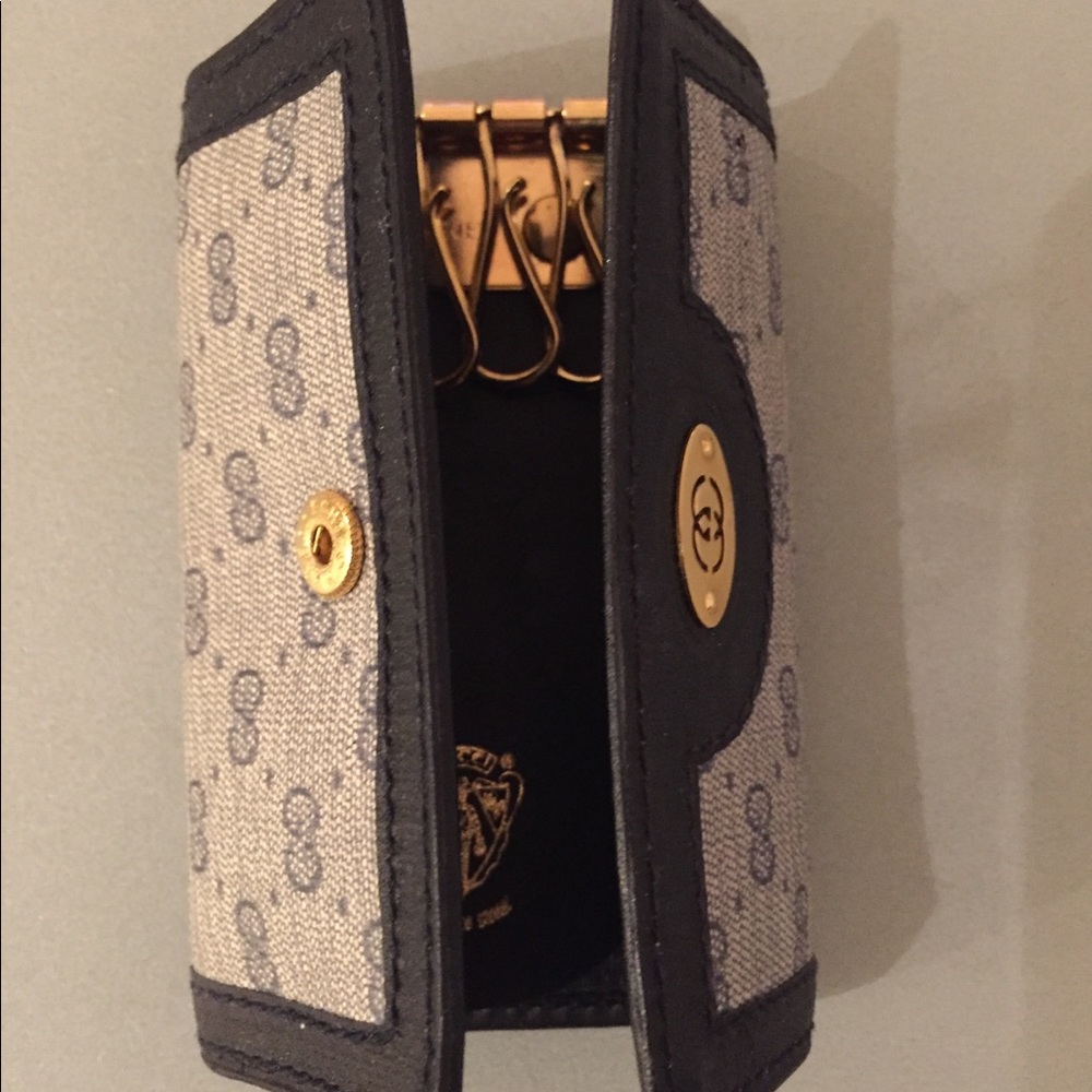 Gucci Key Chain Wallet Gem
